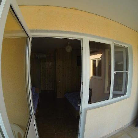 Guest House On Sayat-Nova 7A Alakhadze Exterior foto