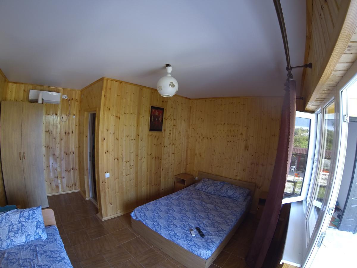 Guest House On Sayat-Nova 7A Alakhadze Exterior foto