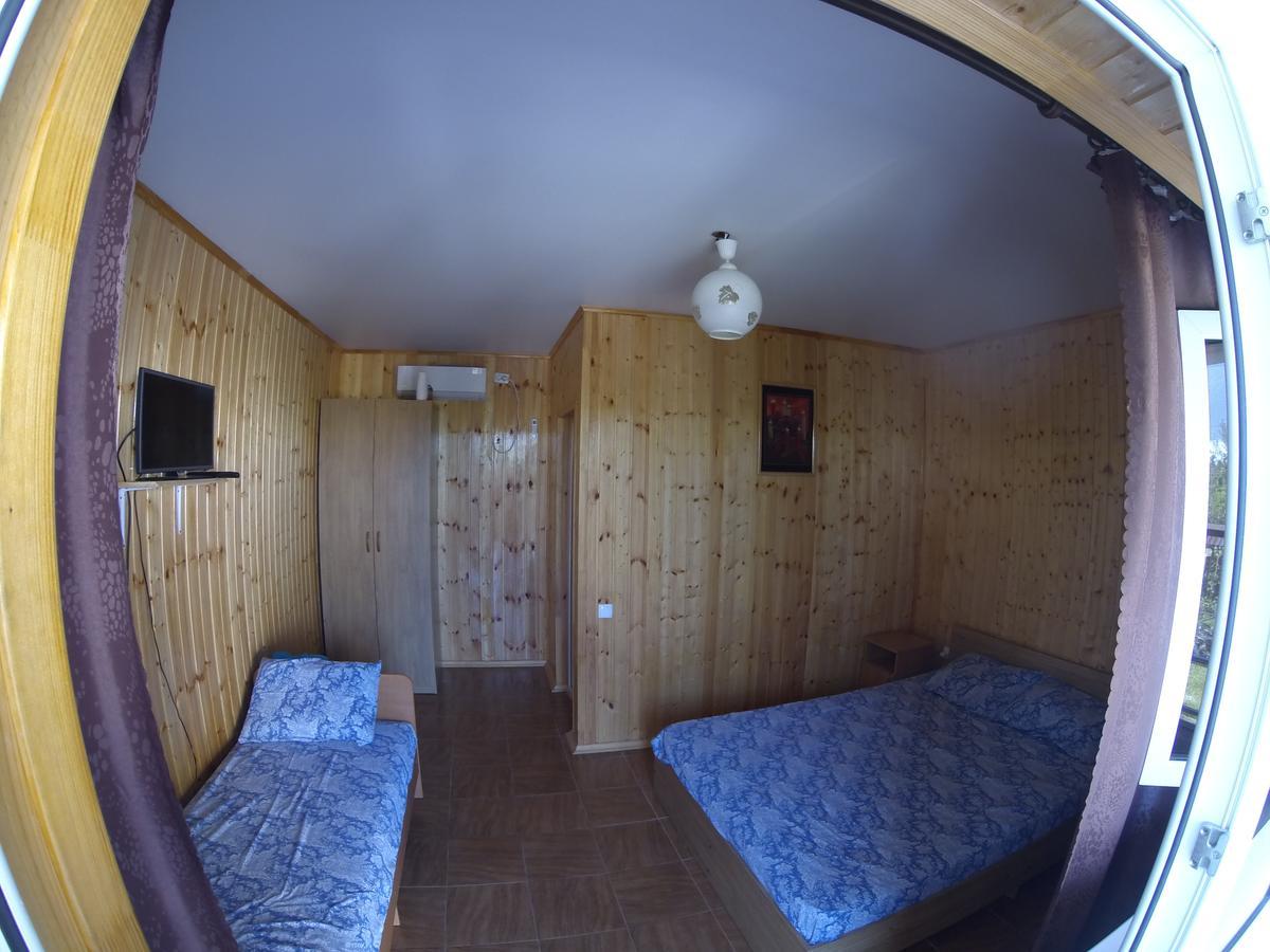 Guest House On Sayat-Nova 7A Alakhadze Exterior foto